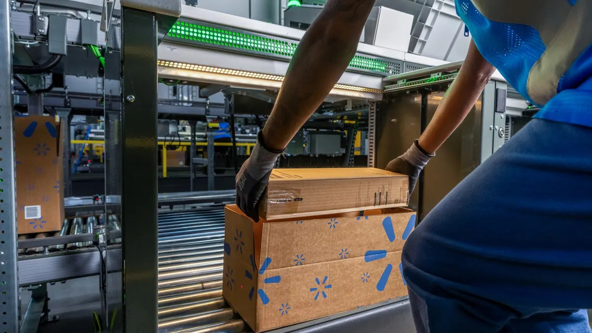 Walmart usa IA e gêmeos digitais na cadeia de suprimentos